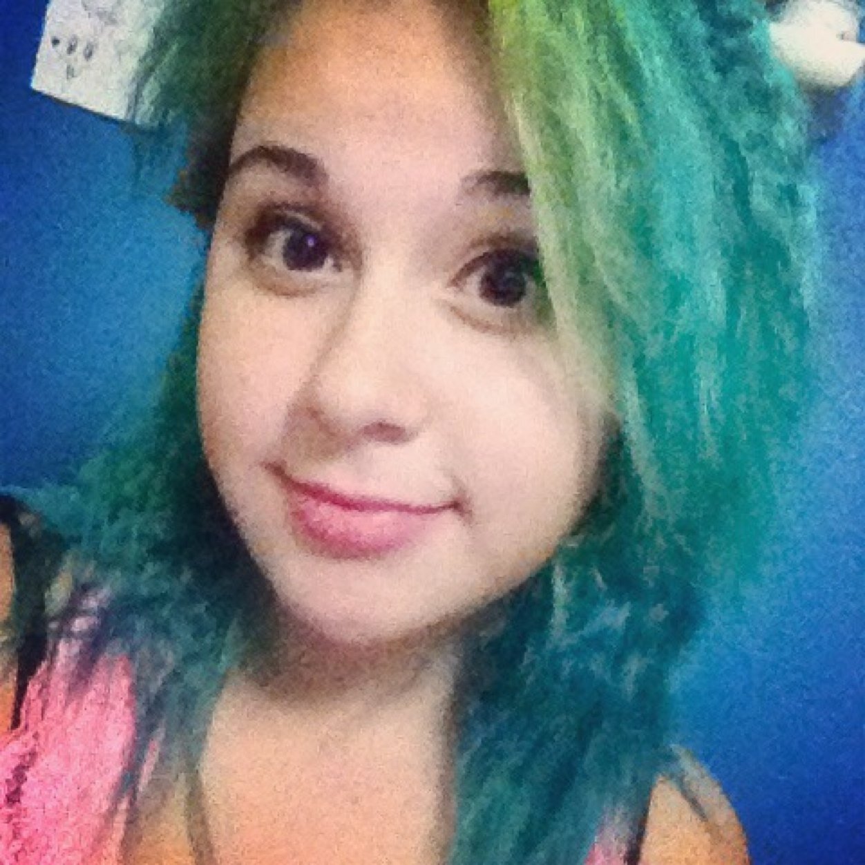 Follow me on instagram guys ^w^ : alexxlikesunicorns21
Kik: AlexxLikesUnicorns
