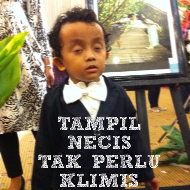 satu titik dua koma kamu cantik siapa yang punya