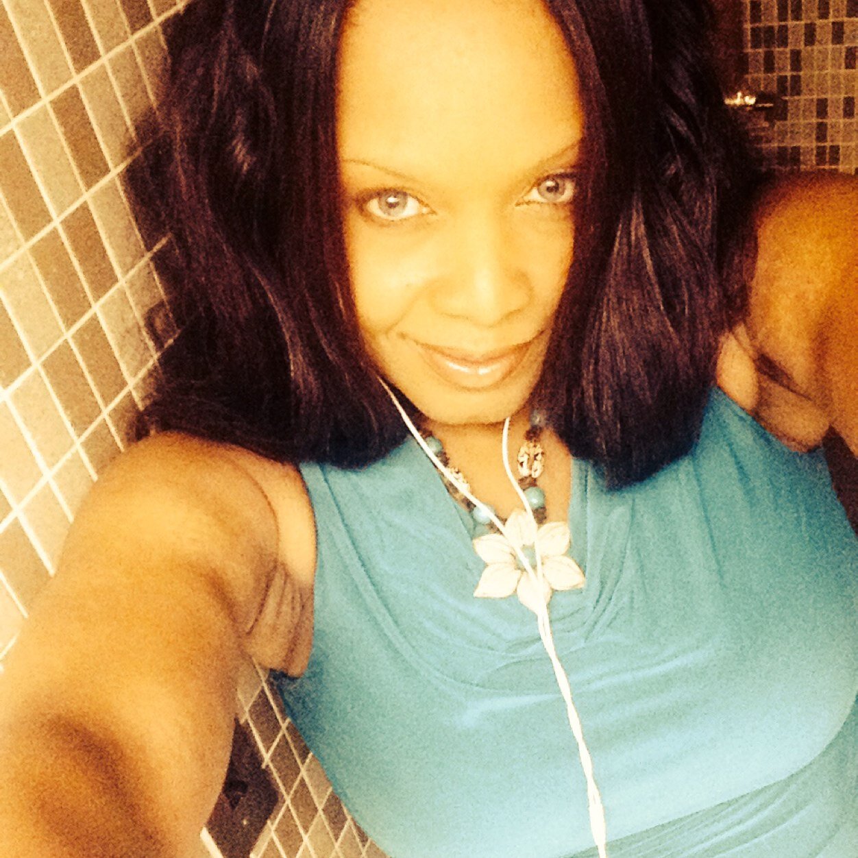 sultry_caramel's profile picture. 