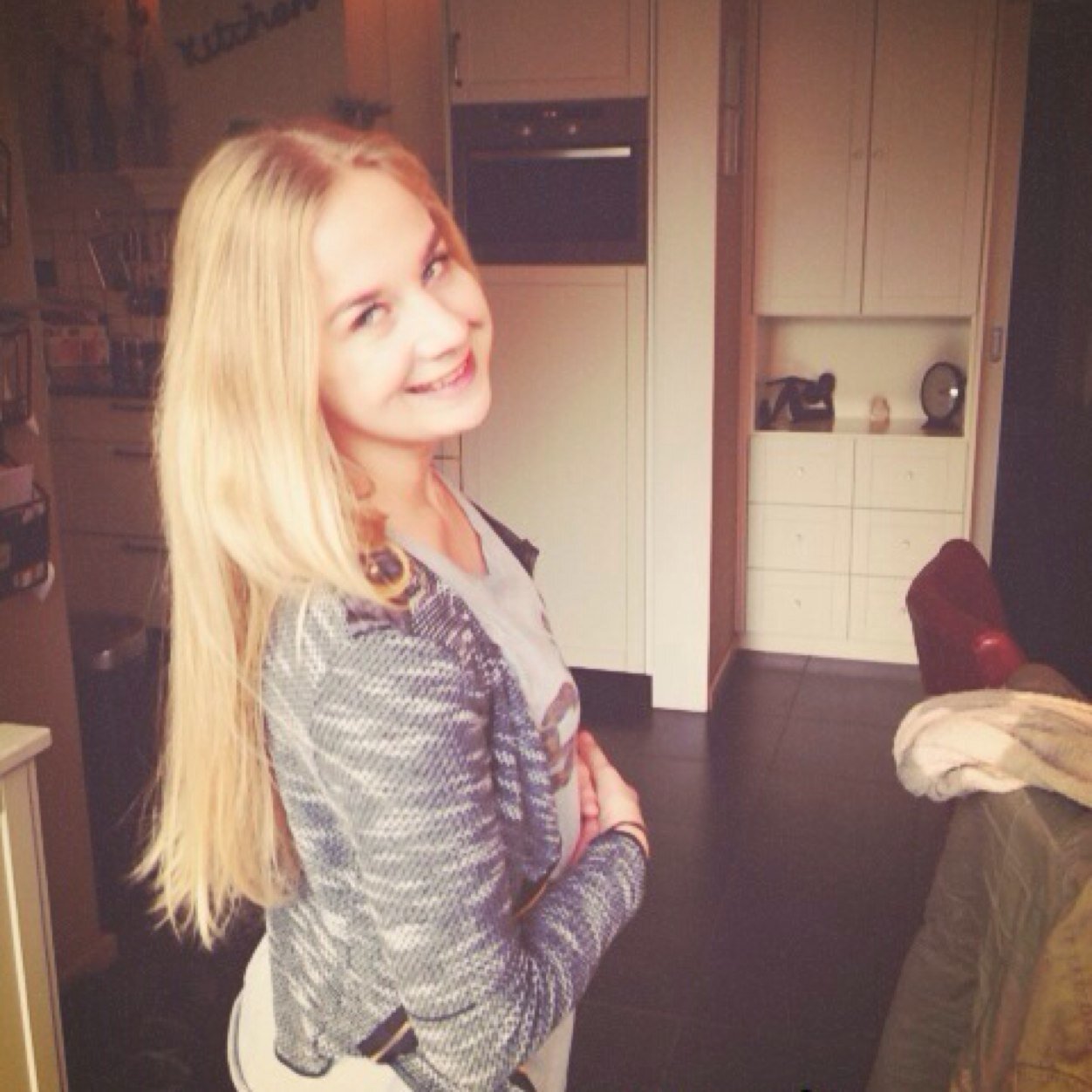 xanneroelofs's profile picture. be strong, only then you will survive!