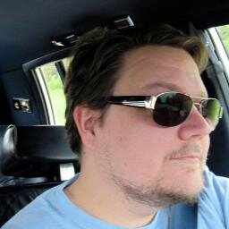 Translator, entrepreneur, retro gaming enthusiast.