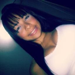 soy Una Personaa super Tratablee*--* 
 Me Gustaa kmo Soy! ♥ & Amoo a Mi Hermzooo! Principeeee
JJGS :*