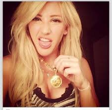 I love Ellie Goulding so much she my queen please follow me ill follow back just ask also follow me on
 instagram:@ elliegouldlng