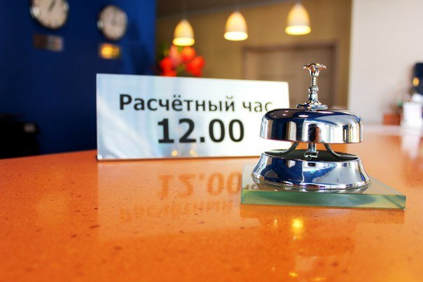 Приветствуем Вас в первом на Юге России специализированном аэро-бизнес отеле! АЭРООТЕЛЬ КРАСНОДАР расположен в 800 метрах от Международного аэропорта Пашковский