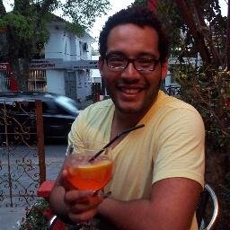 Leonino, blogueiro, bem humorado, negro, festeiro e tantas outras coisas...