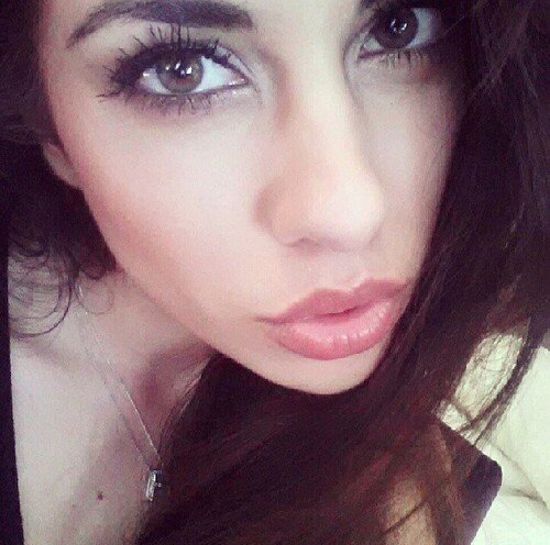 I automatically smile when you message me.