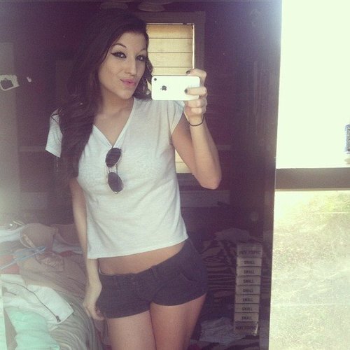 That awkward moment when you finally see a pretty picture of you, but the longer you stare at it, it becomes uglier.