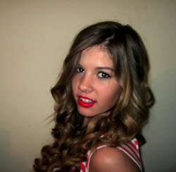 I just wanna kiss you in the rain