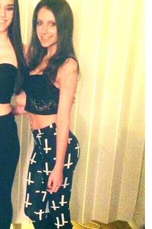 MurialMulgrew's profile picture. I'm far from perfect. I could have a flatter stomach, clearer skin, whiter teeth, better hair. But at least I don't have an ugly heart.