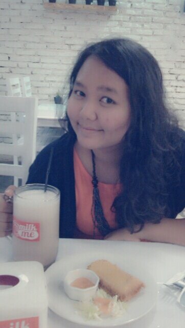 Always love my mom,my dad, @arihenoe :*