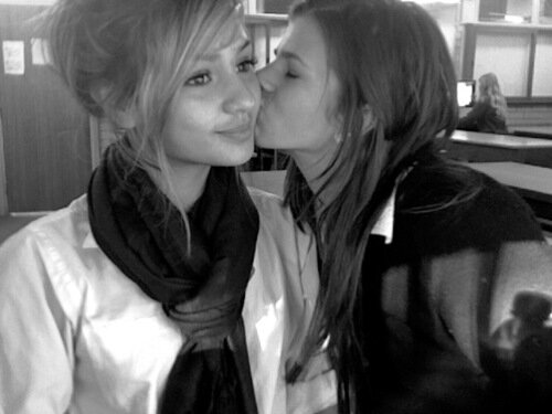 AnniAttack's profile picture. If you were happy with the wrong one, just think how happy you will be when the right one comes along.