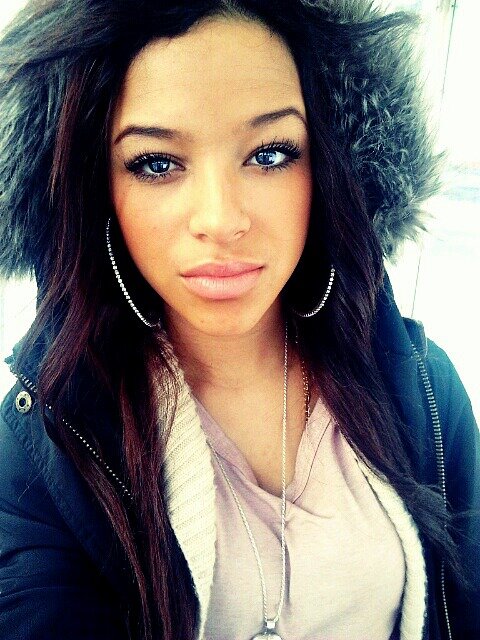 KimberleySlevin's profile picture. That awkward moment when Santa has the same handwriting as your parents.