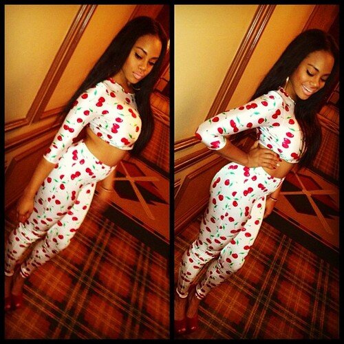 HattiSchroeders's profile picture. A simple I miss you can change everything.