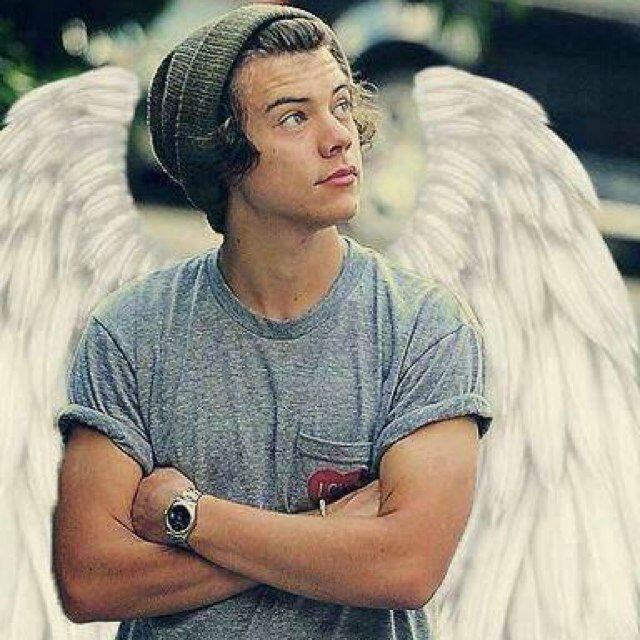 I GAVE YOU FREE FOLLOW SO NOW YOU GO AND FOLLOW @StellinaArthur PLS?!? OR ILL UNFOLLOW YOU!! Ask for follow back :)