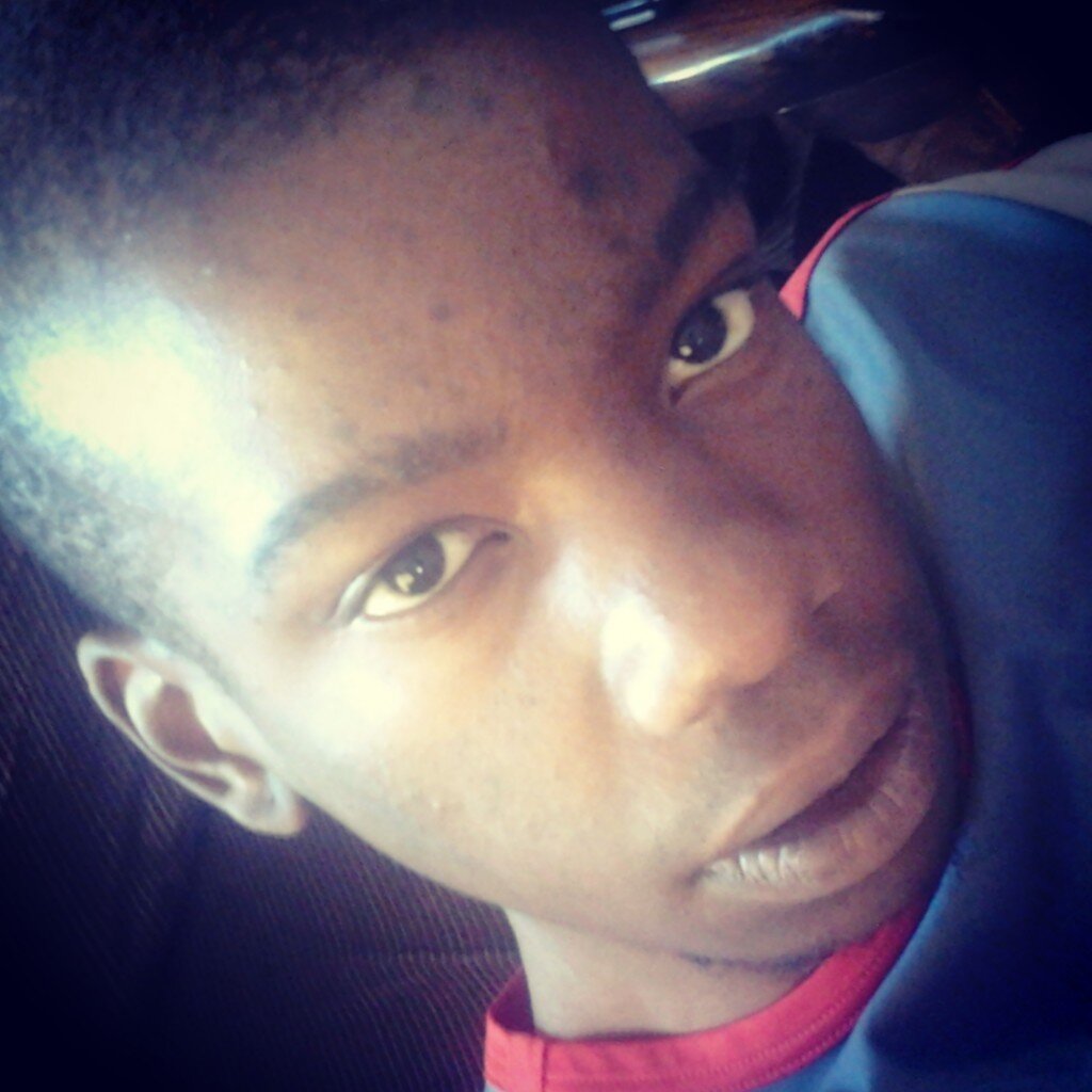 Music lover, DJ/Producer (@OralDeep) @ Raw wave recordings, Skalla records For bookings @OralDeep 0619305220/ 0715653172