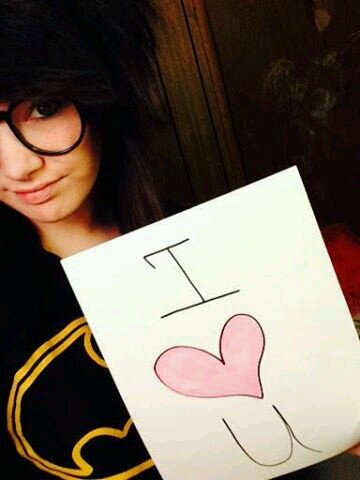 hey (: im nicole im a nice person i dedicated my life to helping others who are hurt physically mentally and emotionally