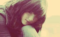 13 / araa here :* follow me ? I will follow you back ;) M heart's ♥