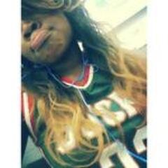 LilNeshaaa Profile Picture