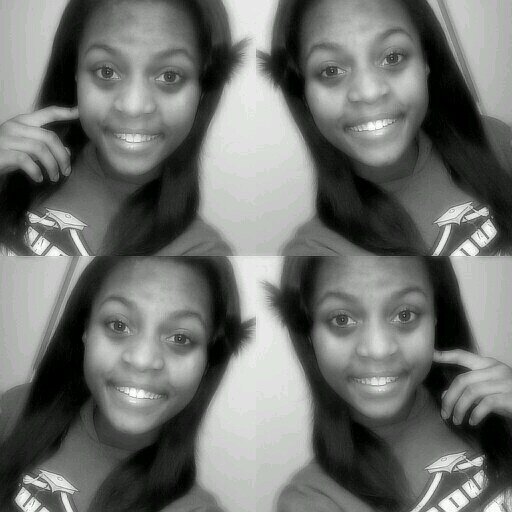 Kik : KissMy_Cookiee                                                    IG : __Single_blahh