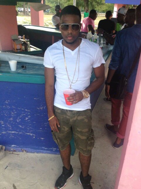 C.E.O of ShémoENT. We keep parties and organise events