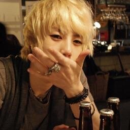 วาย เคาร๊พเคารพ@_khanglangzos ดูโอ้@_hmzos #สนับสนุนให้แดกกันเองอย่างเป็นทางการ