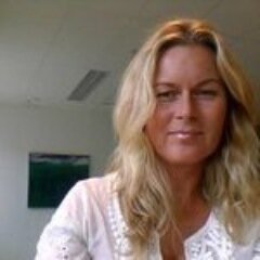 AnnaSahlstroem's profile picture. Marknads- och utvecklingsstrateg på Karolinska med personliga kommentarer om utveckling,ledarskap, innovationer och hälsa- och sjukvård.