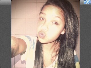 ONE DIRECTIONS BIGGEST FAN ,,oh & ii follow back :).