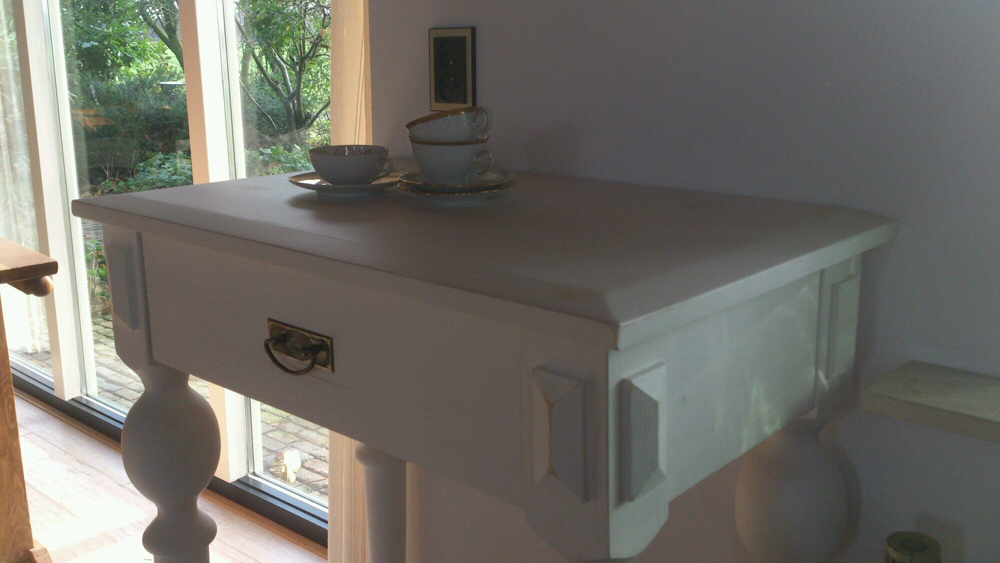 Meubelmakerij en Interieurbouw. Maatwerk meubelen. Alles met hout en plaatmateriaal. Webshop http://t.co/KB6UxbhMcl