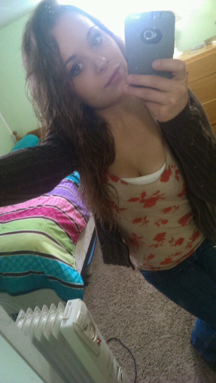 21 & happily taken✌