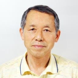 세상에 영원한 것은 본디 없습니다. 만약에 있다고 느꼈다면 중력 때문에 느끼는 시간의 모순입니다. 만물에 대한 사랑이 가장 보배로움입니다. 남이 나일 수 있고 내가 남의 마음 속에 다시 태어나는 기쁨입니다.
그래서 우리는 남이 아닙니다.