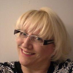 I am a Dynamic Speaker/Trainer  that specializes in teaching Computer Software and Network Marketing