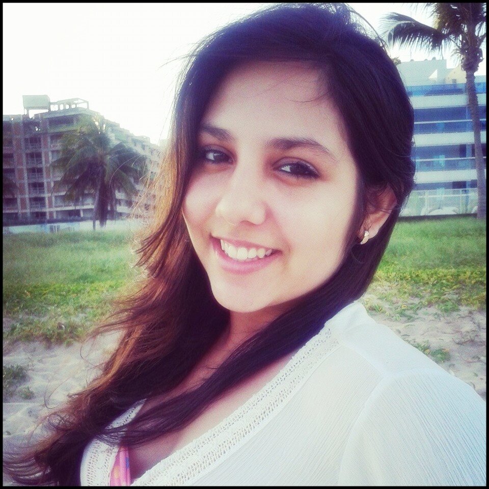 E  ela hoje pode ser livre, Graças a  um único amor que a amou de tal maneira nunca amada antes nem depois Dele, Jesus Cristo!