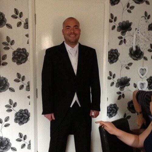 #COYS #TTID HUSBAND TOO A FANTASTIC WIFE I HAVE 5 CHILDREN COACH OF A FOOTBALL TEAM YOU ONLY LIVE ONCE SO MAKE THE MOST OF IT TWEETERS XXX
