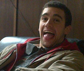 └F // la vida no se mide por las veces que respiras, sino por los momentos que te dejan sin aliento