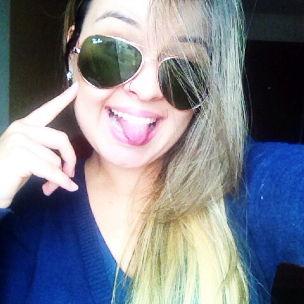 .. e que o verão no seu sorriso nunca acabe, e aquele medo de viver um dia se torne um grande amor..