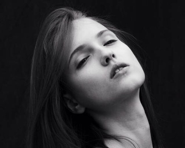 Ukrainian ,17 ✖️ Ford models - Paris/New-York ✖️Brave -Milan