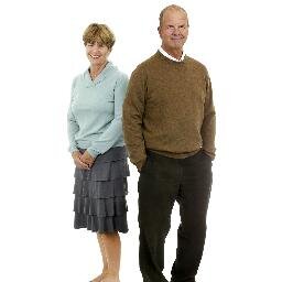 We are a real estate team combining years of experience & wisdom to provide friendly & professional advice & information about real estate to all.