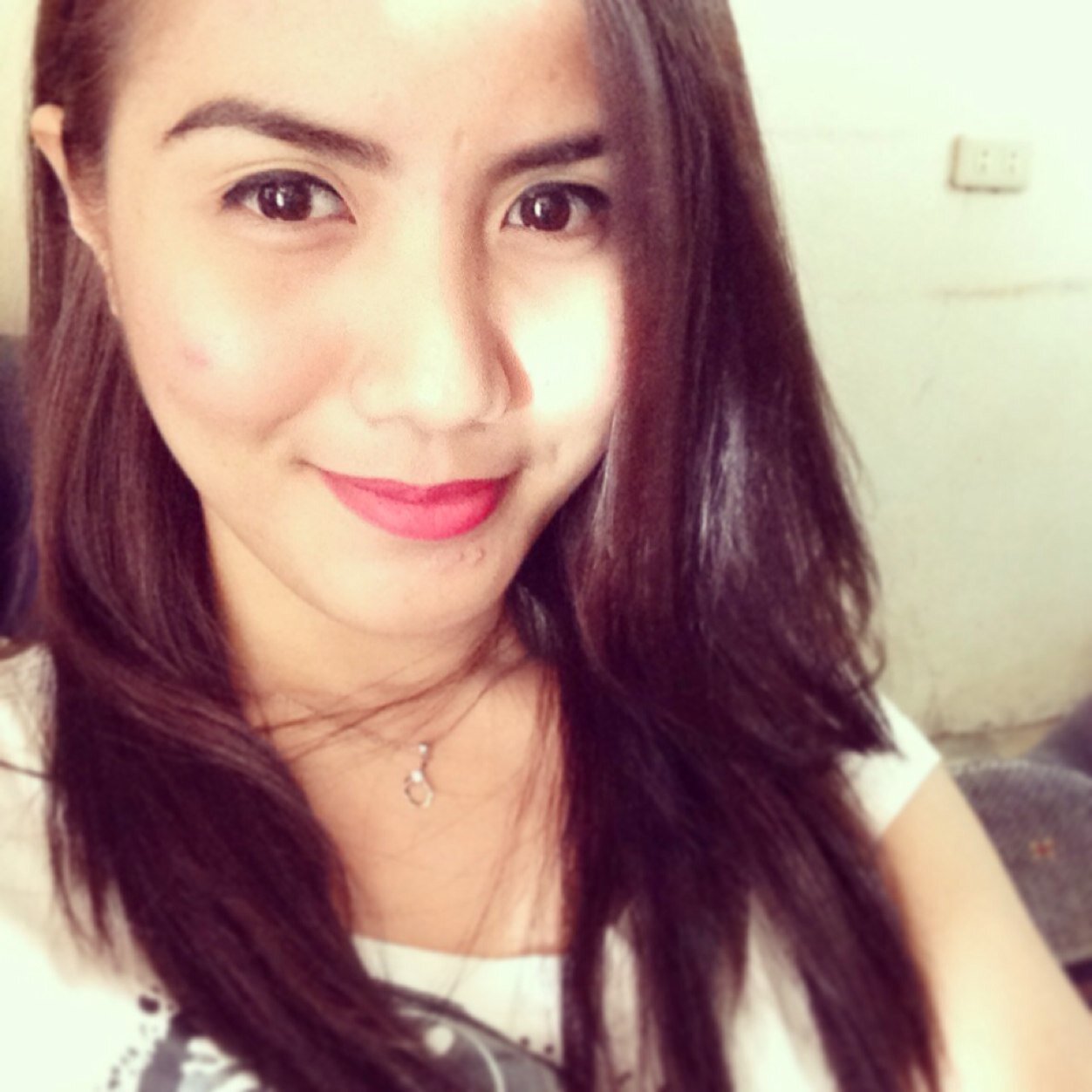 Loves to travel | Optimistic | Versatile | Studious | Dreamer | True blooded Escolarian | Tourism Graduate | 21 | In a relationship.