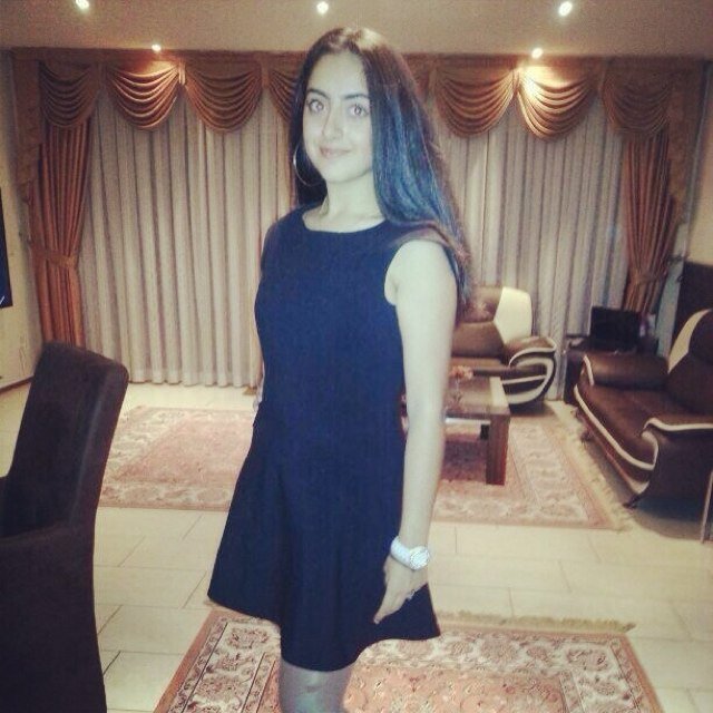 Account 2 andere account is @persianproud_x  (rechter op profielfoto)