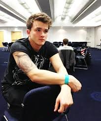 joshdevine1612's profile picture. Drummer 1D @HarryStylesBU55 is my bro :)  Engaged  with my amazing girlfriend @PayzersPerfect Nobody is taking her away from me. Our baby girl is named Angel 3