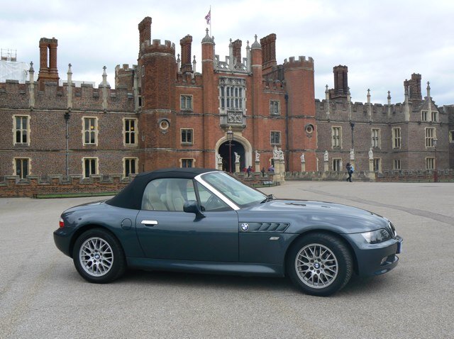 debbafarmy's profile picture. 