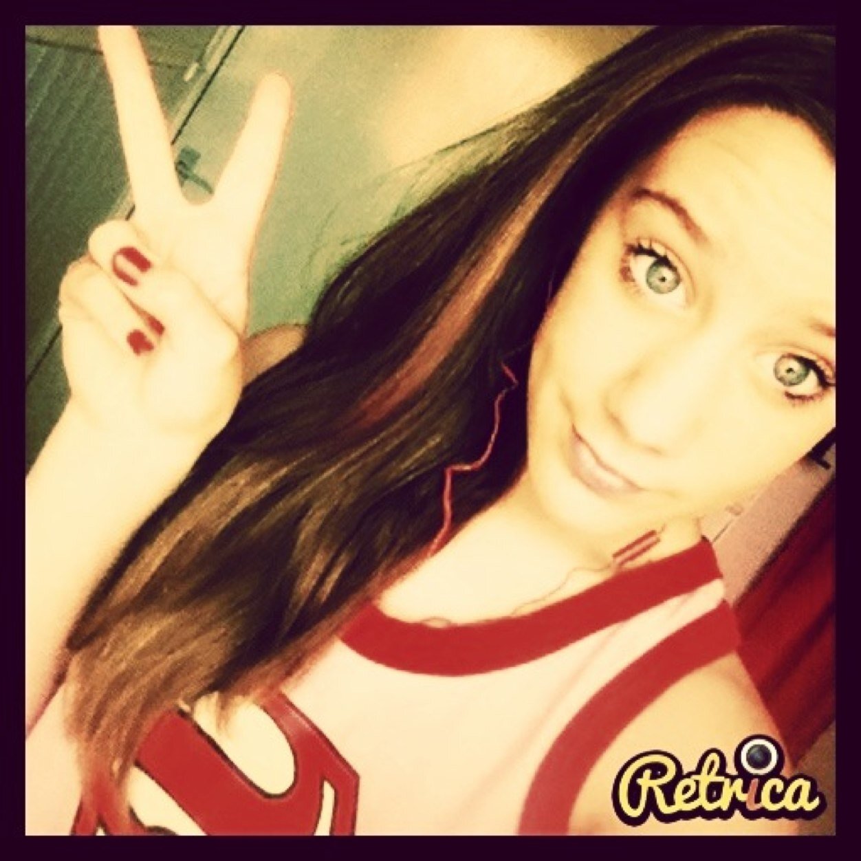lolo 
Ii am 1⃣2⃣ years young, I have 1⃣ dog
Haters can hate but your always have your SMILE✌

❄ Winter ❄ and  CHRISTMAS
