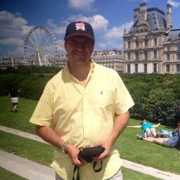 Presentador-Periodista Deportivo Colombiano.Enamorado de mi Ardila Lule A/NAL. Antiguo integrante de New Kids On the Block y trabajador en Corabastos.