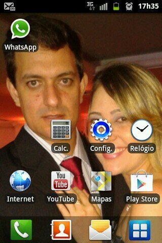 Sou Bacharel em Direito, especializado em Administração e pós-graduado em Logística. Sou casado, pai de um lindo filho, conservador.