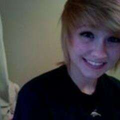 IlseEasly's profile picture. Gloomily gloomy and feeling bad about sports