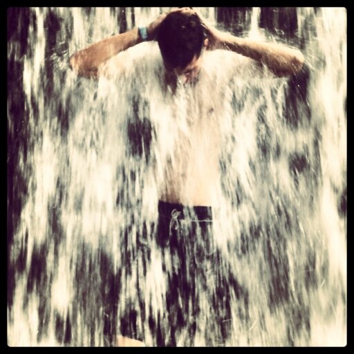 CGT972's profile picture. Notre personnalité est la création de la pensée des autres