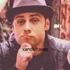 ´´ Eu não fiz nada pra esse amor nascer, mas faço tudo pra não se acabar..  ´´ ♡