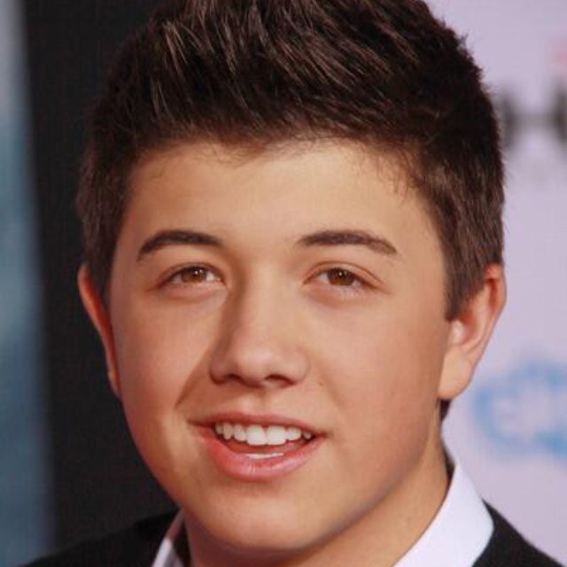 Club de fans de Bradley Steven Perry en España. Spanish Bradleminators. New England Patriots.