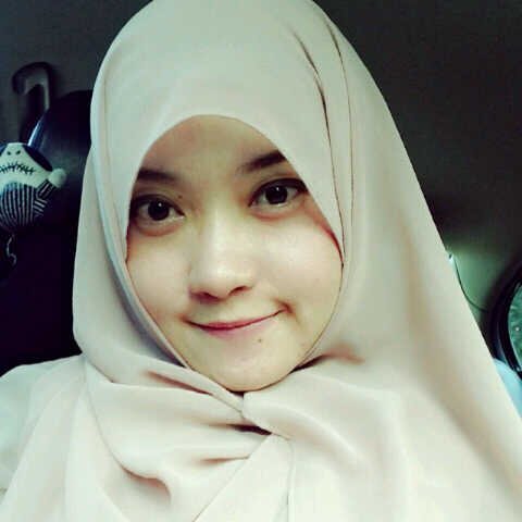 Official Twitter of YULI KDI2 Celebritis SMN»Liku-Liku, LadyRocker (singer/Bass Player)
 Single terbaru:»Sexy Girl»Oh Sepi CP: Kiki. 082232005958 / 081514597557