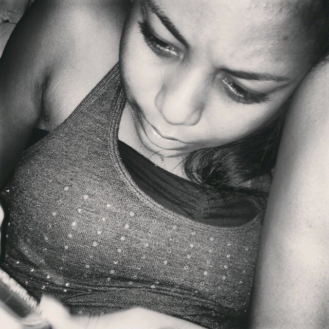 Hija del Rey♥ Amante a las Musicas.100%Poetista. Chica Humiilde Sencilla. BBM & FB Buena Persona!!♥ Mi Droga Los Chocolates.